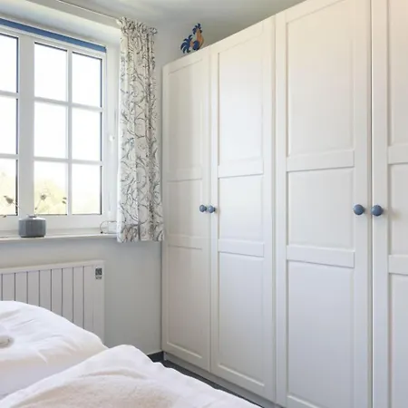 Haushaelfte-16a-lille-hus-id-450 Holiday home