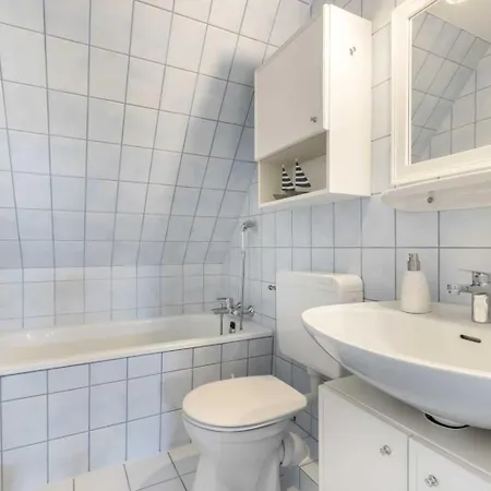 Haushaelfte 16a Lille Hus Id 450 * Tating