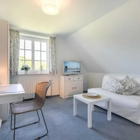 Haushaelfte 16a Lille Hus Id 450 Feriehus