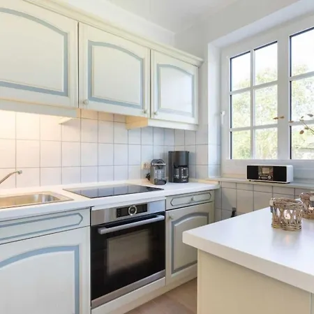 Dom wakacyjny Haushaelfte 16a Lille Hus Id 450